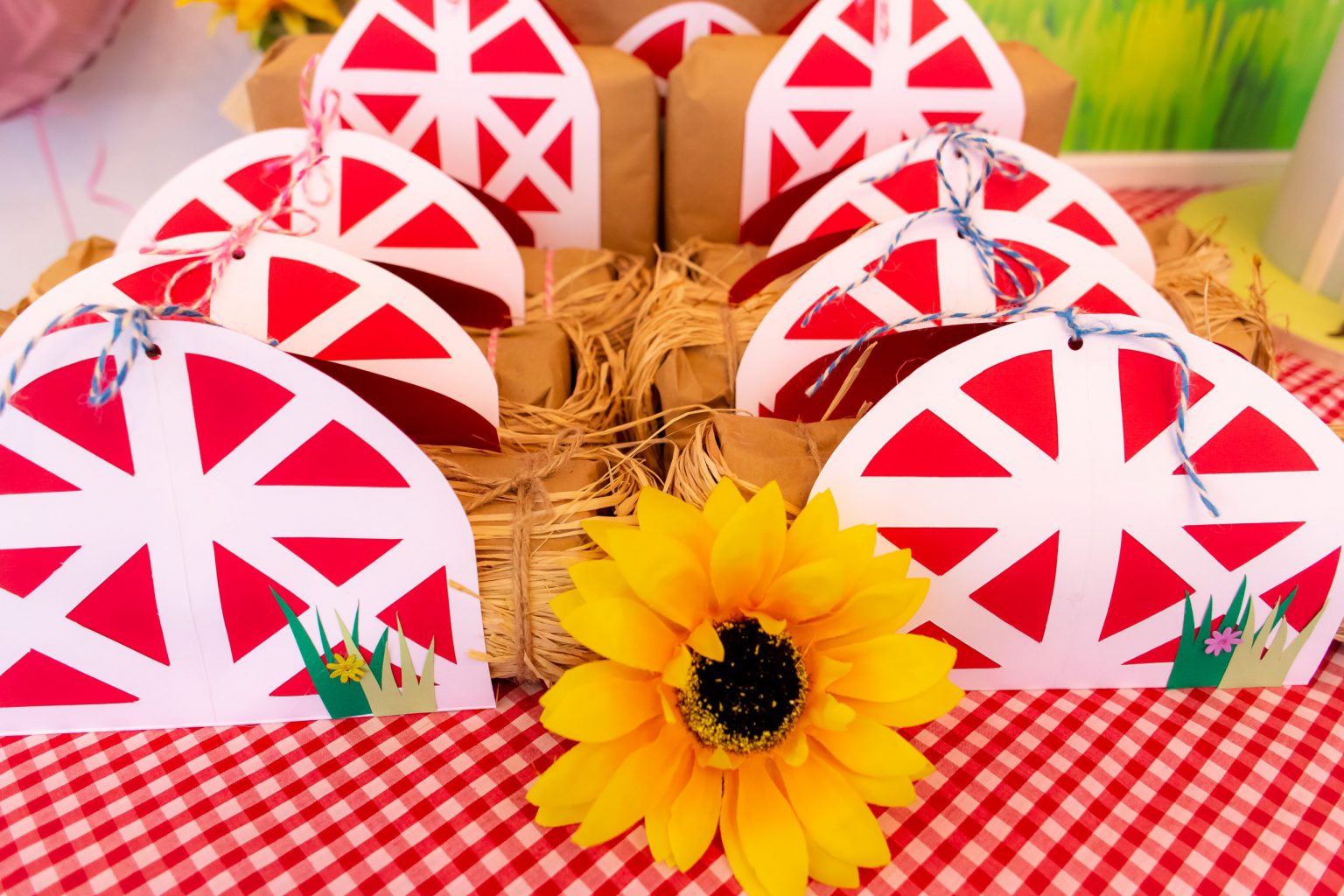 The ultimate list of kids party favours for every age group - Party Genie